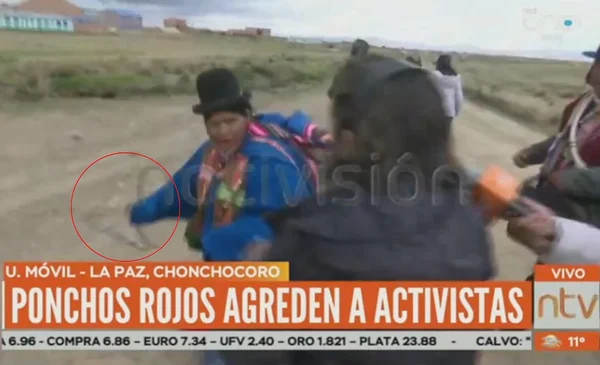 [VIDEO] ¡A chicotazos! así echaron los Ponchos Rojos a activistas que ...