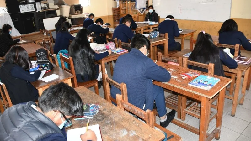 En riesgo el inicio de clases en Santa Cruz: Juntas vecinales anuncian bloqueos por el desayuno escolar