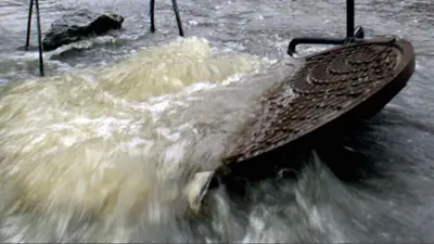 Una niña cayó a una alcantarilla y la encontraron ahogada en Marruecos| Red Uno de Bolivia