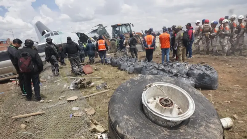 Activan seguro para indemnizar a víctimas de tragedia aérea en El Alto Activan seguro para indemnizar a víctimas de tragedia aérea en El Alto