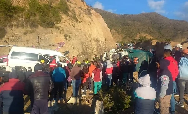 Trágico accidente en la carretera Cochabamba – Oruro dejó cuatro ...