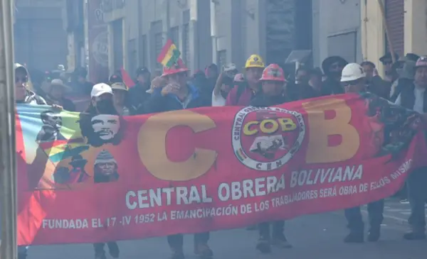 COB impulsa paro indefinido en Bolivia con 190 demandas; Gobierno apuesta al diálogo