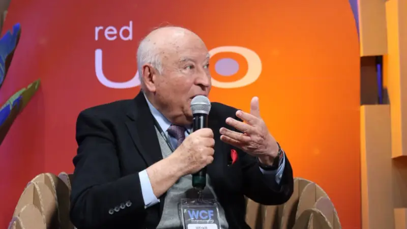 Enrique García: “Bolivia necesita leyes que garanticen la inversión extranjera” Enrique García: “Bolivia necesita leyes que garanticen la inversión extranjera”