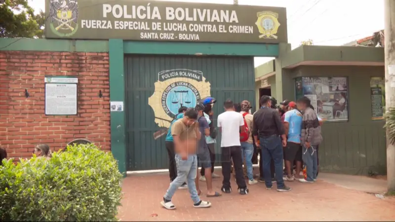 Liberan a repartidores y defensa anuncia pedido de resarcimiento por motocicletas dañadas. FOTO: (Imagen referencial) Liberan a repartidores y defensa anuncia pedido de resarcimiento por motocicletas dañadas. FOTO: (Imagen referencial)