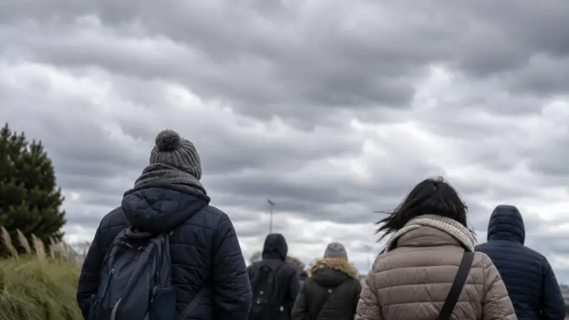 La nubosidad y el frío marcarán la jornada en distintas ciudades, según el pronóstico meteorológico. Foto: IA La nubosidad y el frío marcarán la jornada en distintas ciudades, según el pronóstico meteorológico. Foto: IA