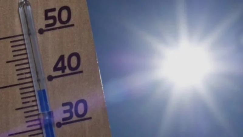 ¿Lluvias o sol? Así estará el tiempo este domingo en Bolivia. Foto referencial: EFE ¿Lluvias o sol? Así estará el tiempo este domingo en Bolivia. Foto referencial: EFE