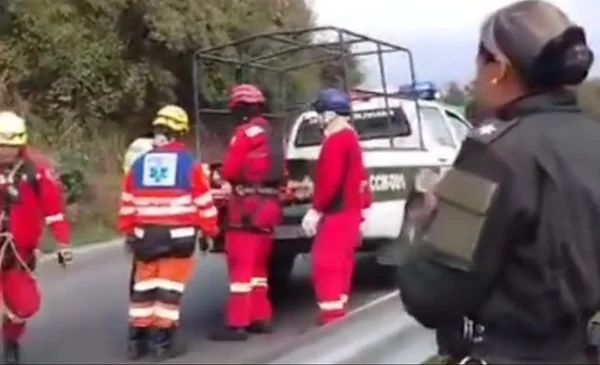 Dos muertos y dos heridos tras embarrancamiento de un camión en la ...