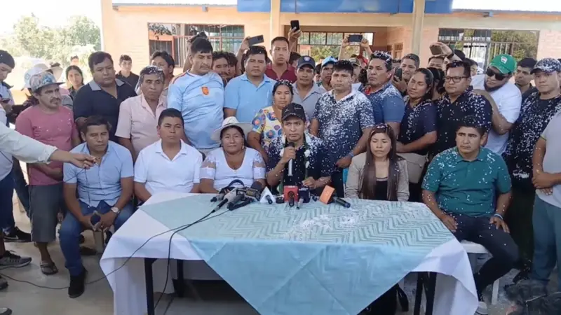 Andrónico Rodríguez: “Confiamos en que el pueblo se expresará en paz” tras ser apedreado y abucheado