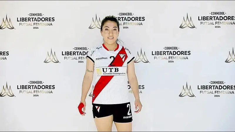Mayory Cartagena, cuando vestía los colores de Always Ready. Foto: Internet.