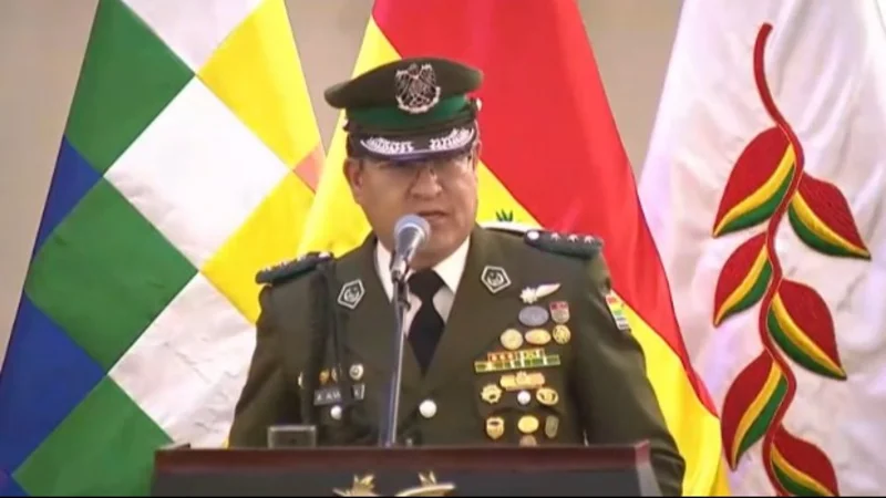 Posesionan a Adrián Álvarez como nuevo comandante de la Policía