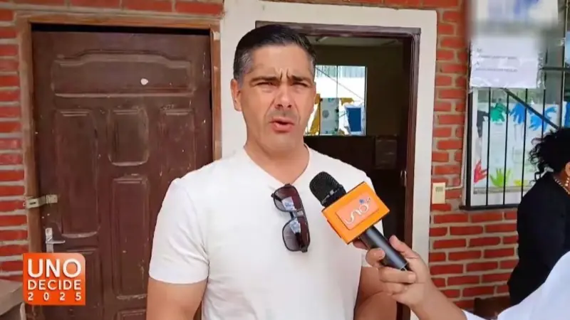 Oscar Mario Justiniano, presidente de la Federación de Empresarios Privados de Santa Cruz. FOTO: Captura de pantalla.