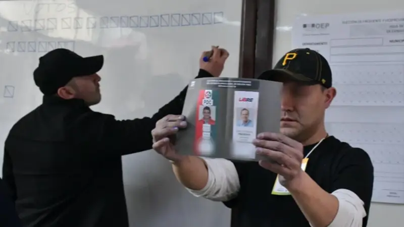 Beni, Chuquisaca, Pando y Potosí inician el conteo de votos tras cerrar las mesas de sufragio
