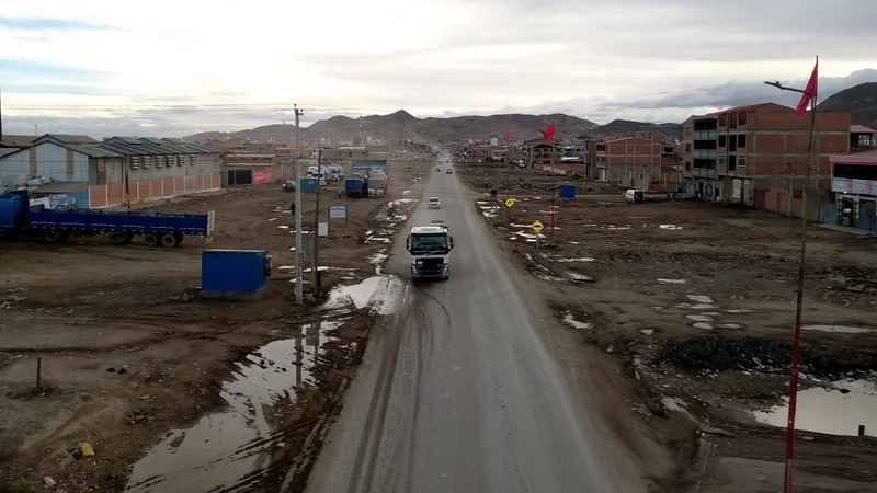 Estas carreteras tienen restricciones, desvíos y bloqueos en Bolivia. Foto ABC. Estas carreteras tienen restricciones, desvíos y bloqueos en Bolivia. Foto ABC.