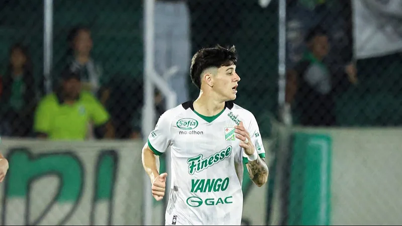 Màximo Mamani, jugador de Oriente Petrolero. Foto: redes sociales del club Oriente Petrolero. Màximo Mamani, jugador de Oriente Petrolero. Foto: redes sociales del club Oriente Petrolero.