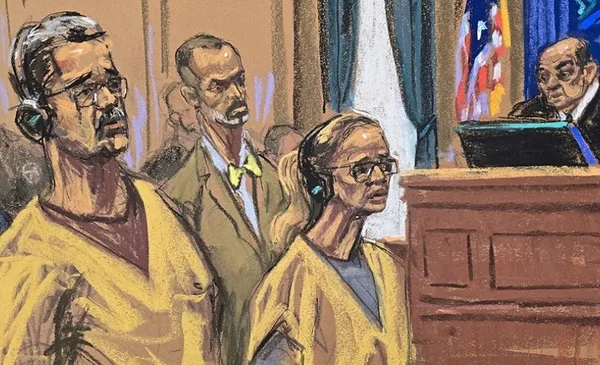 Both appeared before a New York court in connection with expanded charges against them. The judge postponed the start of the trial until June 14, 2027.