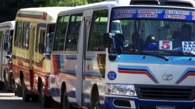 Transportistas proponen tarifa transitoria de Bs 2,50 para el pasaje en micro 