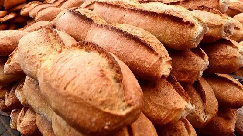 ¡No hay marraqueta! Panaderos suspenden su venta en La Paz y el Gobierno anuncia medidas ¡No hay marraqueta! Panaderos suspenden su venta en La Paz y el Gobierno anuncia medidas