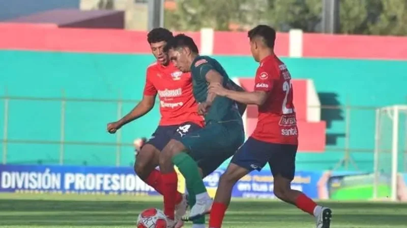 El torneo Clausura comienza a entrar a su recta final, Bolívar y The Strongest buscan el título. Foto: Internet