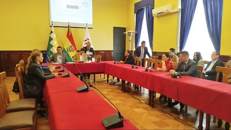 Foto: Lara y jefes de bancada se reúnen para coordinar elecciones judiciales Foto: Lara y jefes de bancada se reúnen para coordinar elecciones judiciales