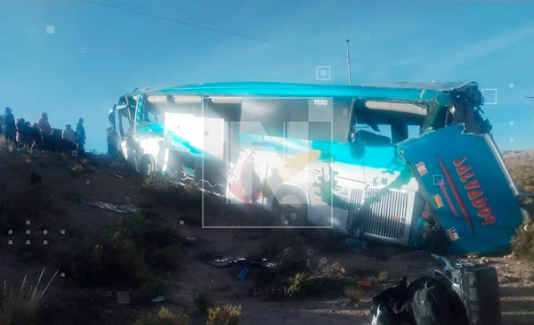 Accidente en la carretera Oruro-Potosí deja 3 muertos y 9 heridos| Red ...
